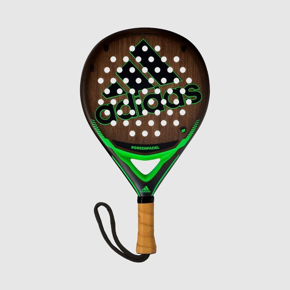 Adidas Greenpadel 2021 är ett helt nytt padelracket gjort i 100% återvunnet och ekologiskt material. Ett padelracket för miljö med mycket fina egenskaper på padelbanan