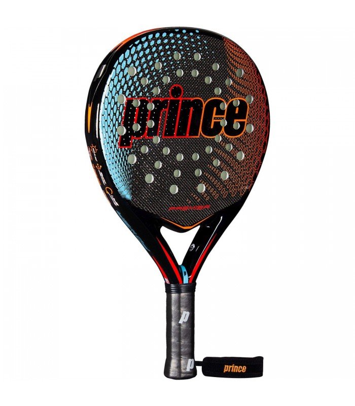 Prince Premier V2 är ett rundformat padelracket som erbjuder riktigt bra fart i slagen tack vare en medelhög balans och den mjuka kärna EVA Power.