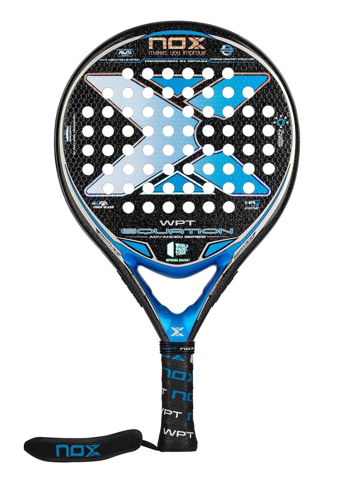 NOX Equation WPT 2021 är ett rundformat padelracket med medelbalans som erbjuder hög kontroll. Passar för den lite mer defensiva spelaren på motionärsnivå eller medelnivå.