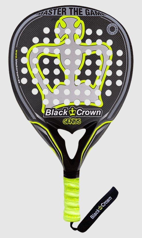 Black Crown Genius 2021 är ett droppformat padelracket av hög kvalité. Ett rack som är bra på det mesta och erbjuder dig stora valmöjligheter på banan.