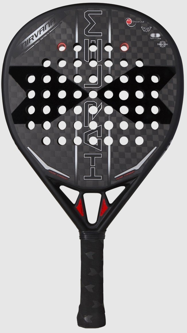 Harlem Padel Nirvana 12K 2021 är ett riktigt trevligt rack för medelspelaren som söker ett skonsamt och snyggt padelracket. Styv yta, men mjuk kärna ger en härlig kombo. Passar medelspelaren och motionärer.