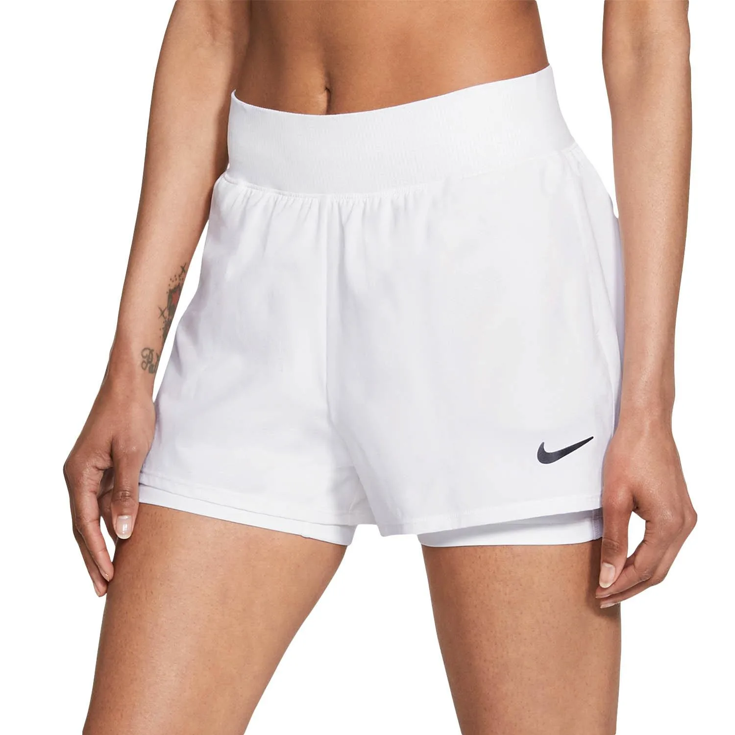 En vit padelkjol från Nike. En kjol att spela padel i en trevlig gåva.