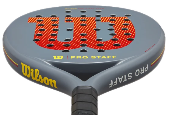 Wilson Pro Staff Team V2 2023 liggandes - Ett bra padelracket för motionärer och nybörjare.