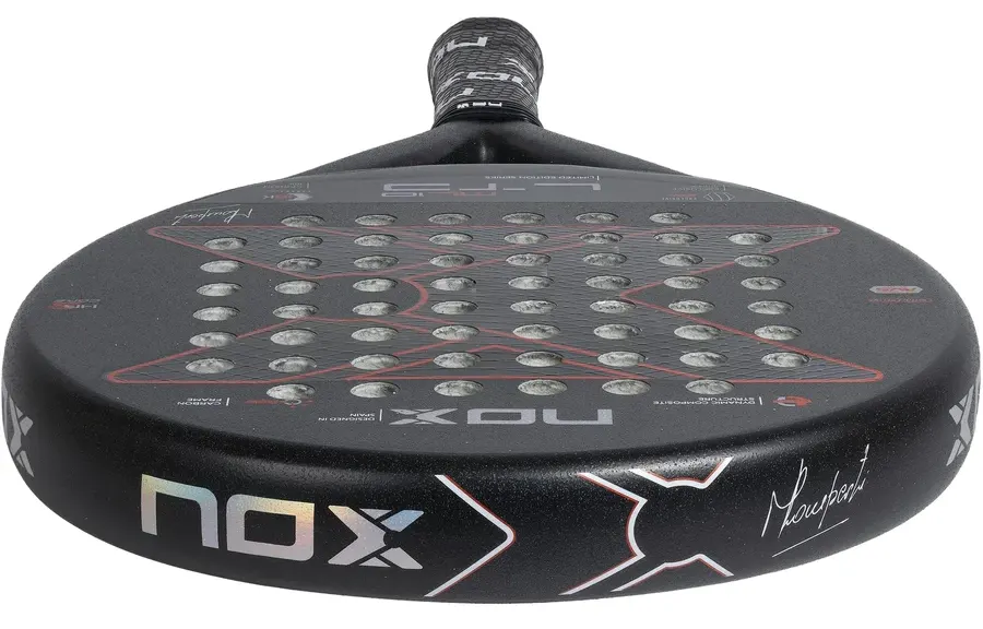 NOX ML10 Pro Cup LTD 2023 omdöme, betyg, review. Här syns ytan med dubbla strukturer, både sandpapper och räfflad.