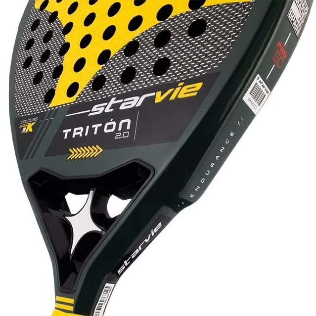 Närbild på padelrakcet StarVie Triton Pro 2.0 2023, som visar förstärkningen Star Balance i rackethjärtat.