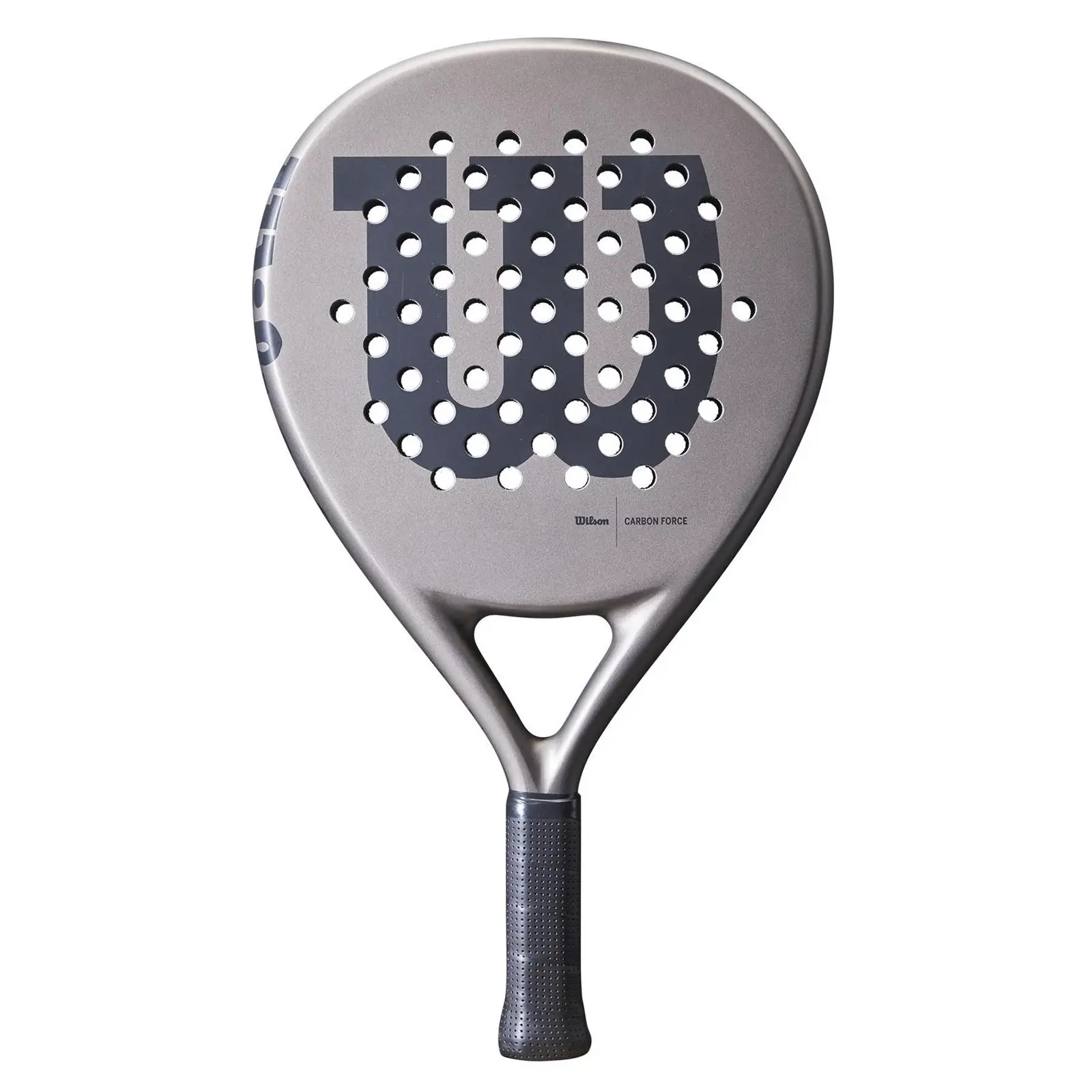 Wilson Carbon Force V2 är ett bra och billigt padelrack med mycket fart i.