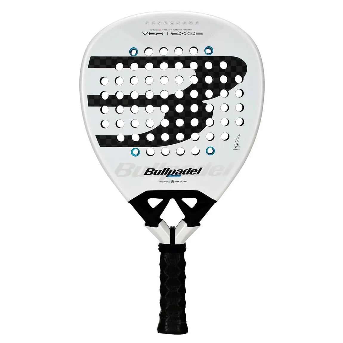 Bullpadel Vertex 05 2026 är padelstjärnan och toppspelaren Juan Tellos racket.