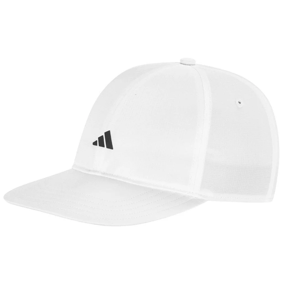 Adidas Cap Aeroready är en stilren och bra padelkeps som även passar i vardagen.