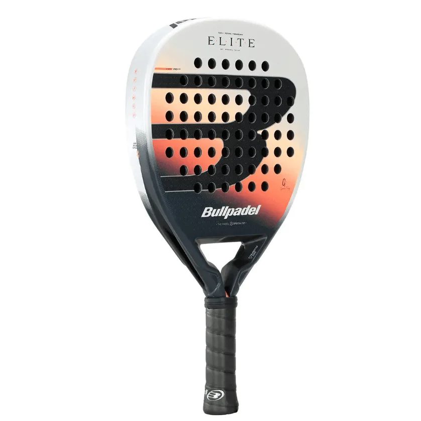 Bullpadel Elite W 2026 vinner kategorin allround i vårt damracket padel bäst i test.