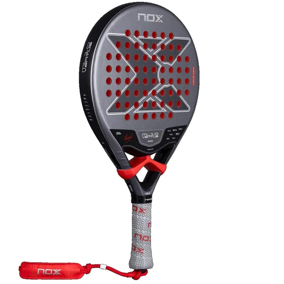 Nox ML10 Ventus Control 3K är bästa padelracket för motionärer och medel enligt oss. Den har bra materialval, utmärkta egenskaper och är riktigt rolig att spela med.
